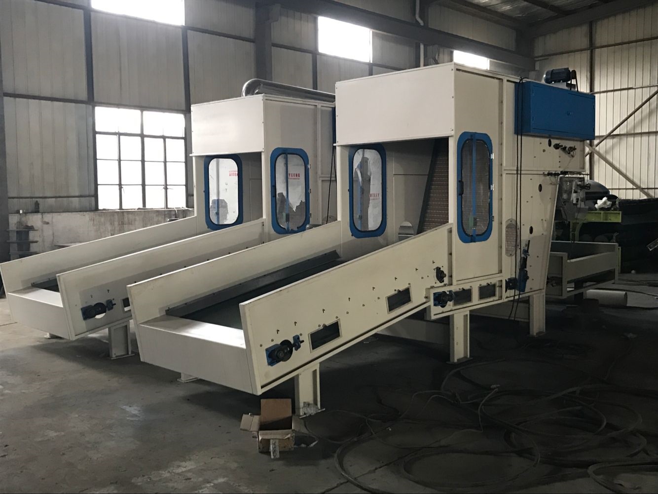 QXKB自動稱重開包機(jī)